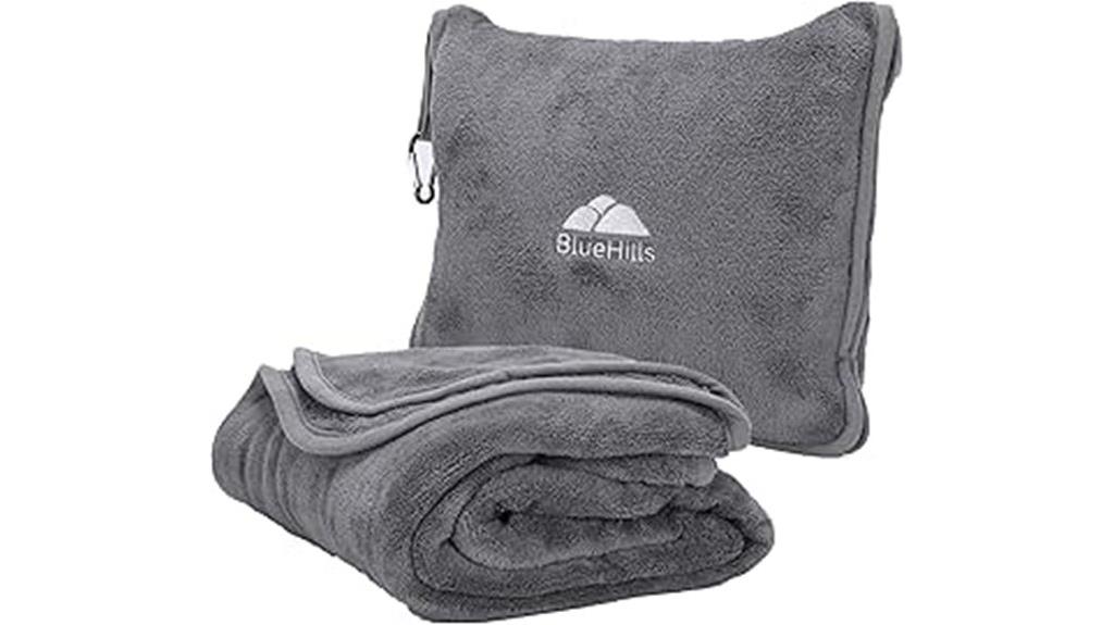 travel blanket with pillow