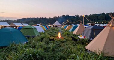 setting up festival camp