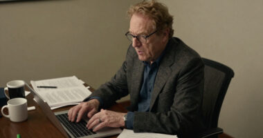 Larry David Is in ‘Pursuit of Unhappiness’ in First Look at New HBO Comedy